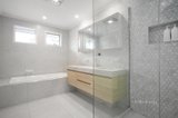 https://images.listonce.com.au/custom/160x/listings/4-waterford-place-greensborough-vic-3088/369/01104369_img_21.jpg?vIWoWV6OMVg