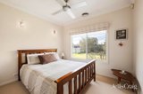 https://images.listonce.com.au/custom/160x/listings/4-wedgewood-court-yarra-glen-vic-3775/850/01773850_img_08.jpg?ezB5s4oBwOM