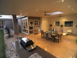 https://images.listonce.com.au/custom/160x/listings/4-willowfield-court-highton-vic-3216/817/01699817_img_10.jpg?Vc2AfHC_xPQ