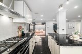 https://images.listonce.com.au/custom/160x/listings/4-windermere-crescent-mulgrave-vic-3170/111/01702111_img_05.jpg?gZC8rdR_WPM