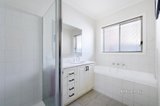 https://images.listonce.com.au/custom/160x/listings/4-wonga-mews-south-morang-vic-3752/556/01079556_img_05.jpg?a0aZ9LSbpE4