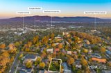 https://images.listonce.com.au/custom/160x/listings/4-woodland-avenue-croydon-vic-3136/019/01819019_img_11.jpg?Z58-eWVResM