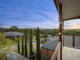 https://images.listonce.com.au/custom/160x/listings/4-woodlee-rise-lilydale-vic-3140/126/01524126_img_02.jpg?4yk9sdMv_z0