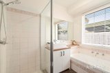 https://images.listonce.com.au/custom/160x/listings/4-woody-link-croydon-south-vic-3136/566/01979566_img_06.jpg?cBbORWW0IR8