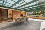 https://images.listonce.com.au/custom/160x/listings/4-woody-link-croydon-south-vic-3136/566/01979566_img_09.jpg?onHISbfpbZs