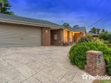 https://images.listonce.com.au/custom/160x/listings/4-wyuna-walk-mooroolbark-vic-3138/971/01524971_img_01.jpg?k_T-J2aLMmo