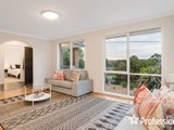 https://images.listonce.com.au/custom/160x/listings/4-wyuna-walk-mooroolbark-vic-3138/971/01524971_img_02.jpg?ZZFjC8K_QOk