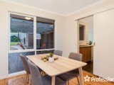 https://images.listonce.com.au/custom/160x/listings/4-wyuna-walk-mooroolbark-vic-3138/971/01524971_img_04.jpg?kJUYWKTXqP8