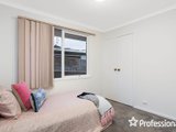 https://images.listonce.com.au/custom/160x/listings/4-wyuna-walk-mooroolbark-vic-3138/971/01524971_img_12.jpg?w3DYEGZ7bH0