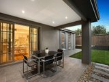 https://images.listonce.com.au/custom/160x/listings/4-yonga-road-balwyn-vic-3103/676/01683676_img_09.jpg?4YwCLnSHVzc