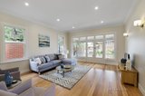 https://images.listonce.com.au/custom/160x/listings/4-york-road-glen-iris-vic-3146/818/00356818_img_03.jpg?VECGHh0ewZU