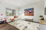 https://images.listonce.com.au/custom/160x/listings/4-york-street-strathmore-vic-3041/454/01633454_img_08.jpg?Rc7-OHlTiE8