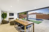 https://images.listonce.com.au/custom/160x/listings/4-york-street-strathmore-vic-3041/454/01633454_img_12.jpg?VRUnu8qVNps