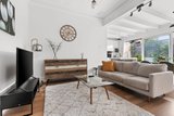 https://images.listonce.com.au/custom/160x/listings/4-young-st-st-kilda-east-vic-3183/951/01905951_img_02.jpg?aGR65bXWlsI