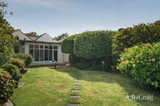 https://images.listonce.com.au/custom/160x/listings/4-yuille-street-brighton-vic-3186/813/01872813_img_11.jpg?wdQbLbCf51s