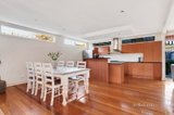 https://images.listonce.com.au/custom/160x/listings/4-zenith-street-pascoe-vale-vic-3044/392/01530392_img_05.jpg?hlOhlQDApAM