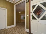 https://images.listonce.com.au/custom/160x/listings/40-alexandra-avenue-geelong-vic-3220/396/01699396_img_05.jpg?HgrdBcoa5_w