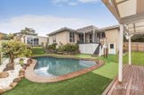 https://images.listonce.com.au/custom/160x/listings/40-atheldene-drive-glen-waverley-vic-3150/557/01814557_img_13.jpg?NEUIiAZNdoI