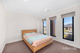 https://images.listonce.com.au/custom/160x/listings/40-beartooth-drive-winter-valley-vic-3358/735/01976735_img_02.jpg?H-v-r08PV6k
