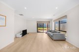 https://images.listonce.com.au/custom/160x/listings/40-beartooth-drive-winter-valley-vic-3358/735/01976735_img_05.jpg?jPnIeSTXkFk