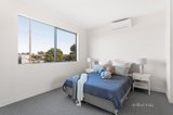 https://images.listonce.com.au/custom/160x/listings/40-blackshaws-road-south-kingsville-vic-3015/956/01702956_img_09.jpg?ket9BYf30Gg