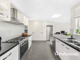 https://images.listonce.com.au/custom/160x/listings/40-blandford-crescent-bayswater-north-vic-3153/935/01525935_img_03.jpg?dB9esw1w_-0