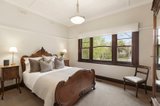 https://images.listonce.com.au/custom/160x/listings/40-britten-street-glen-iris-vic-3146/742/00326742_img_07.jpg?ZOe8Drq5U0I