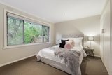 https://images.listonce.com.au/custom/160x/listings/40-broughton-avenue-croydon-vic-3136/439/01016439_img_06.jpg?wWLsIz0kPL4