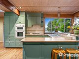 https://images.listonce.com.au/custom/160x/listings/40-carronvale-road-mooroolbark-vic-3138/007/01525007_img_02.jpg?z0M6pnGWW9Q