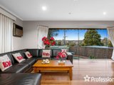 https://images.listonce.com.au/custom/160x/listings/40-carronvale-road-mooroolbark-vic-3138/007/01525007_img_06.jpg?JUykv3mrIcQ