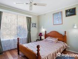 https://images.listonce.com.au/custom/160x/listings/40-carronvale-road-mooroolbark-vic-3138/007/01525007_img_09.jpg?qbepdWlxz_c