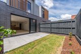 https://images.listonce.com.au/custom/160x/listings/40-cassels-road-brunswick-vic-3056/696/01857696_img_03.jpg?dt-HSuRRagc
