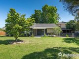 https://images.listonce.com.au/custom/160x/listings/40-cherylnne-crescent-kilsyth-vic-3137/393/01526393_img_14.jpg?bhmezxhDaxg