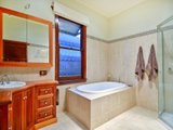 https://images.listonce.com.au/custom/160x/listings/40-clarence-street-geelong-west-vic-3218/621/01699621_img_12.jpg?6phhIEfcFKE
