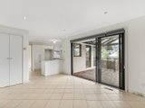 https://images.listonce.com.au/custom/160x/listings/40-club-point-drive-chirnside-park-vic-3116/478/01525478_img_06.jpg?6Izu_kR8sm4