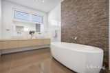 https://images.listonce.com.au/custom/160x/listings/40-deakin-street-bentleigh-east-vic-3165/477/01904477_img_09.jpg?HLIuTuM0VQw