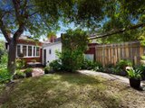 https://images.listonce.com.au/custom/160x/listings/40-denmark-street-kew-vic-3101/676/01684676_img_07.jpg?M-x5WQnDVxw