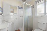 https://images.listonce.com.au/custom/160x/listings/40-gauntlet-avenue-glen-waverley-vic-3150/274/01705274_img_03.jpg?Ke2ZMbyZEUg