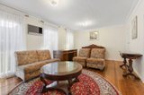 https://images.listonce.com.au/custom/160x/listings/40-gauntlet-avenue-glen-waverley-vic-3150/274/01705274_img_07.jpg?aVN9gxTN9gs