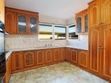 https://images.listonce.com.au/custom/160x/listings/40-giddings-street-north-geelong-vic-3215/424/01699424_img_03.jpg?w3IiKSlTDbw