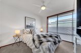 https://images.listonce.com.au/custom/160x/listings/40-hibiscus-crescent-newcomb-vic-3219/757/01698757_img_08.jpg?3Qnv2vIIjkc