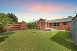 https://images.listonce.com.au/custom/160x/listings/40-hibiscus-crescent-newcomb-vic-3219/757/01698757_img_09.jpg?ZtCpCZclgVE