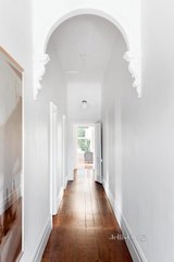 https://images.listonce.com.au/custom/160x/listings/40-hodgkinson-street-clifton-hill-vic-3068/965/01169965_img_10.jpg?-6L2uvcVoOA