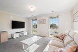 https://images.listonce.com.au/custom/160x/listings/40-jacaranda-avenue-kilsyth-vic-3137/198/01592198_img_03.jpg?n2gruyjx3G4