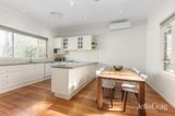 https://images.listonce.com.au/custom/160x/listings/40-jackson-avenue-mont-albert-north-vic-3129/959/01815959_img_04.jpg?nzjbAldwPV4