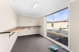 https://images.listonce.com.au/custom/160x/listings/40-junipers-road-smythesdale-vic-3351/562/01540562_img_13.jpg?ndzWhcSflbs