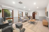 https://images.listonce.com.au/custom/160x/listings/40-lansell-road-mooroolbark-vic-3138/598/01723598_img_02.jpg?Jr_tNgsZk_I