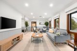 https://images.listonce.com.au/custom/160x/listings/40-lansell-road-mooroolbark-vic-3138/598/01723598_img_03.jpg?XHAUCC7-nK4