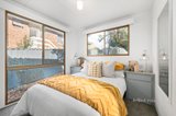 https://images.listonce.com.au/custom/160x/listings/40-lansell-road-mooroolbark-vic-3138/598/01723598_img_18.jpg?bSkWVfGaTGY