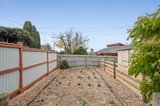 https://images.listonce.com.au/custom/160x/listings/40-lansell-road-mooroolbark-vic-3138/598/01723598_img_20.jpg?riIQAqhL1OU
